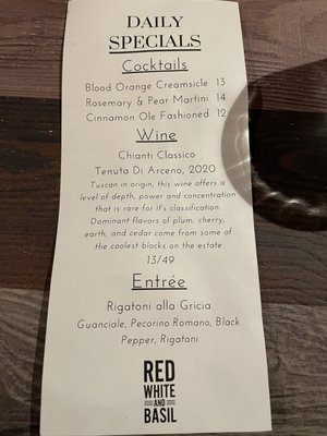 Red, White and Basil by null