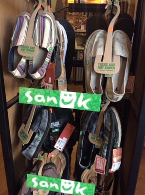 The Ledge Outdoor Store by null