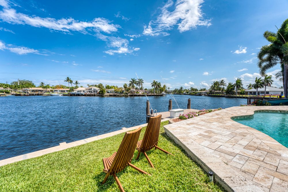 SUN & SANDY FEET Updated June 2024 3830 Lyons Rd, Pompano Beach