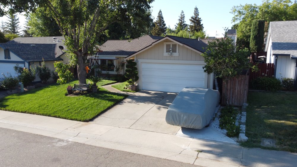 Slide of SealTight Roofing