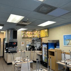 Yummy Hawaiian BBQ - Inside dinning area