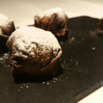 Can Pineda - Bombetas de chocolate. Espectaculares. - Spanish Near Me - Barcelona, B