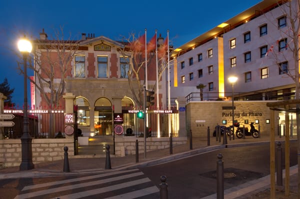 New Hotel Of Marseille by null