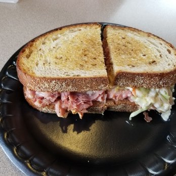 Major League Roast Beef & Wings - Tasty Corn Beef Melt - American Near Me - Auburn, Massachusetts Major League Roast Beef & Wings - Tasty Corn Beef Melt - American Near Me - Auburn, Massachusetts