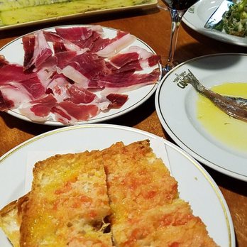 Cañete - Bellota ham, Pan con tomate, anchovies - Tapas/Small Plates Near Me - Barcelona, B Cañete - Bellota ham, Pan con tomate, anchovies - Tapas/Small Plates Near Me - Barcelona, B