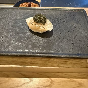 Idashi Omakase - Scallop with caviar - Sushi Bars Near Me - Brooklyn, New York Idashi Omakase - Scallop with caviar - Sushi Bars Near Me - Brooklyn, New York