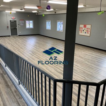 AZ Flooring - a view of a large room with hardwood floors - Flooring Near Me AZ Flooring - a view of a large room with hardwood floors - Flooring Near Me