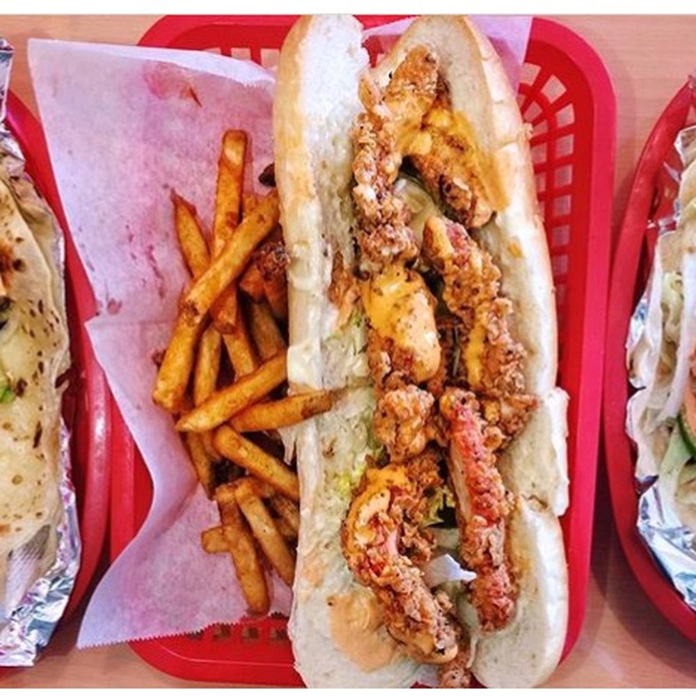 King's Grill - Spicy chicken sub, steak taco, and chicken tandoori taco - Indian Near Me - Hollywood,, Florida King's Grill - Spicy chicken sub, steak taco, and chicken tandoori taco - Indian Near Me - Hollywood,, Florida