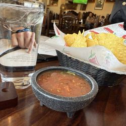 El Tapatio - Chips and Salsa