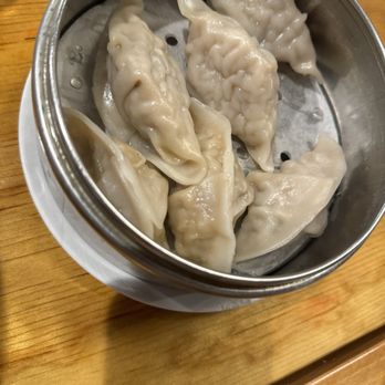 Dim Sum House - Chicken and mushroom dumplings - Bars Near Me - Philadelphia, Pennsylvania Dim Sum House - Chicken and mushroom dumplings - Bars Near Me - Philadelphia, Pennsylvania