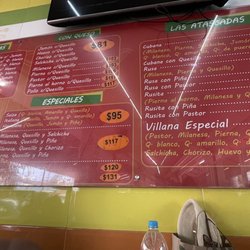 Tortas Gigantes Sur 12 - El menú