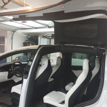 FrunkYea Tesla Rentals - Inside is so clean!! - Car Rental Near Me FrunkYea Tesla Rentals - Inside is so clean!! - Car Rental Near Me