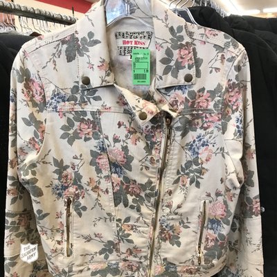 The Salvation Army Thrift Store & Donation Center by null