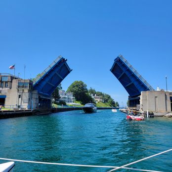 Sunshine Charters - Drawbridge - Boat Charters Near Me - Charlevoix, Michigan