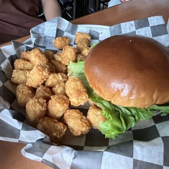Generations Restaurant & Pub - Burger and tots - New American Near Me - Wheeling, West Virginia