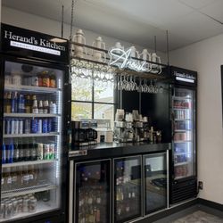 Herand's Kitchen (drinks station)