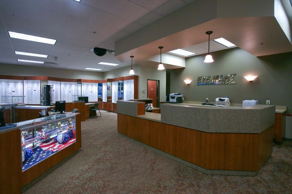 EYEMART Updated August 2024 2051 N Bechtle Ave, Springfield, Ohio