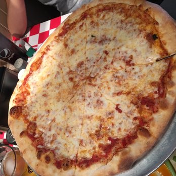 Carmelo's - Cheese pizza - Pizza Near Me - St. Augustine, Florida