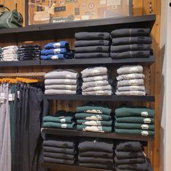 Roots - Markham Mall
