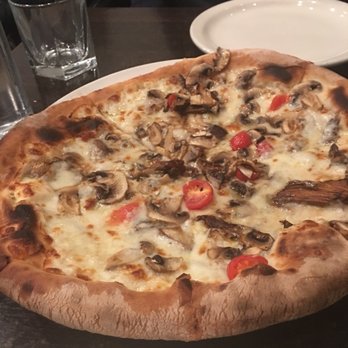 La Pizzeria - Pizza Near Me - Campbell, California