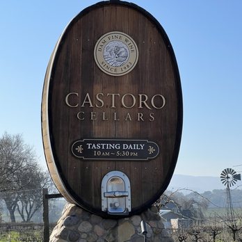 Castoro Cellars - a wooden barrel sign - Wineries Near Me - Templeton, California Castoro Cellars - a wooden barrel sign - Wineries Near Me - Templeton, California