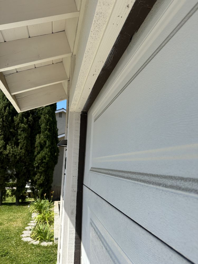 Slide of Full Service Home Repair
