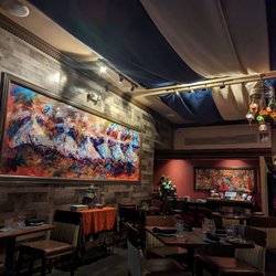 Bistro Aracosia - Dining room