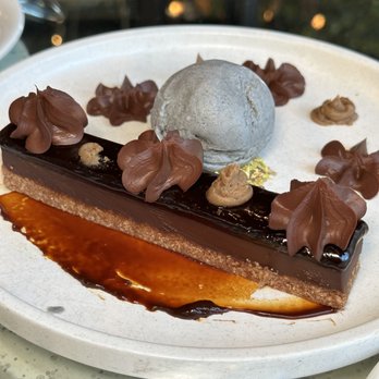 ilili DC - Ilili Candy Bar - Lebanese Near Me - Washington, DC, District of Columbia