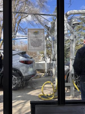 Jax Mini Mart & Gas Station