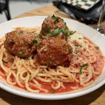 OBO' Italian Table & Bar - Spaghetti & Meatballs - Italian Near Me - Sacramento, California OBO' Italian Table & Bar - Spaghetti & Meatballs - Italian Near Me - Sacramento, California