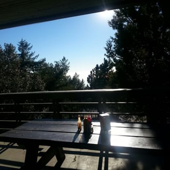 Cosmic Cafe - Outdoor seating only. Views are amazing. - Cafes Near Me - Mt Wilson, California