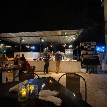 Lost Isle - Night vibe - Cocktail Bars Near Me - Johns Island, South Carolina