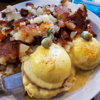 Harlow's Cafe - Eggs Benedict - Burgers Near Me - Tempe, Arizona Harlow's Cafe - Eggs Benedict - Burgers Near Me - Tempe, Arizona