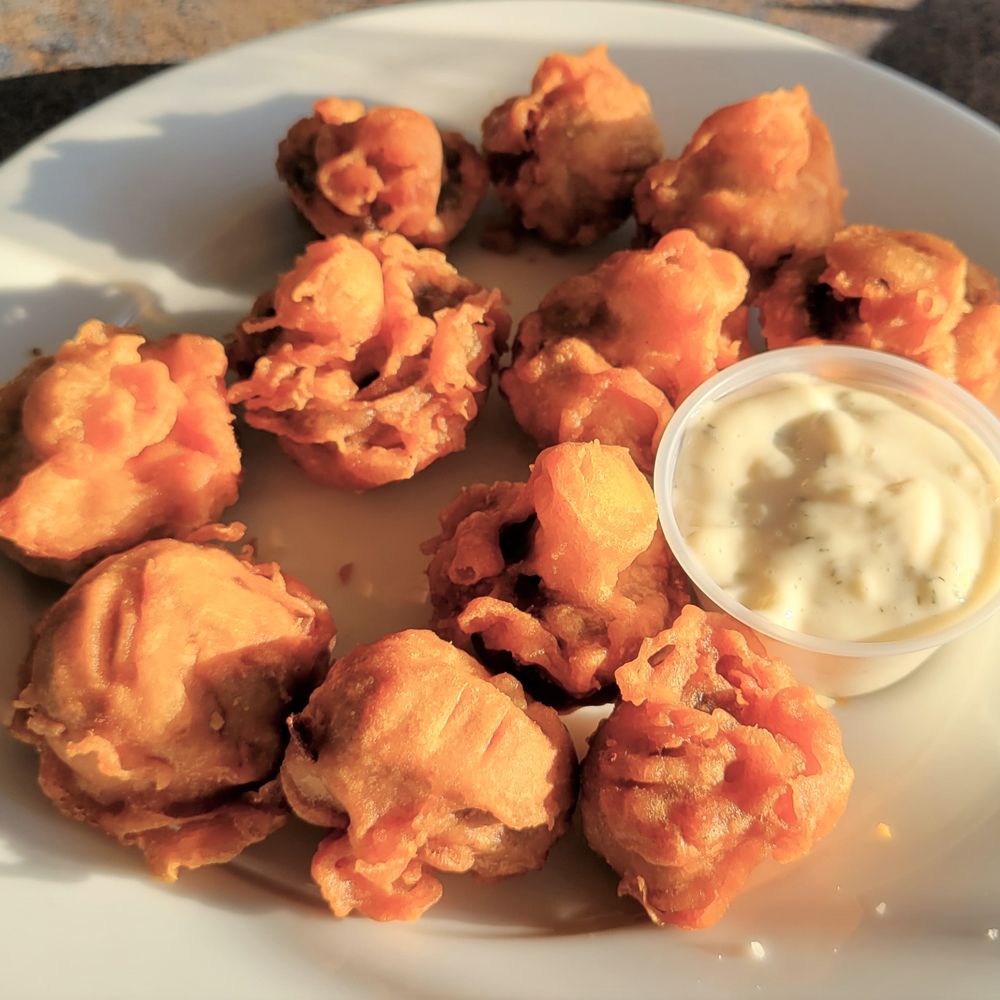 HH Beer Battered Mushrooms, $7 - 4.5 Stars HH Beer Battered Mushrooms, $7 - 4.5 Stars