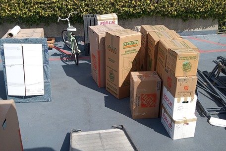 Long Distance Moving! - Packing Services Bay Area Moving LLC is a company specialize in various types of services Such as Packing,Pickup,Storage,Crating,Long-Distance Relocation,Residential,Commercial Services. We are specialize in moving big items such as Pianos, Jacuzzi, Safes, Motorcycles, and much more with our fast, friendly,reliable team. We always fix your high estimates in packing and transportation services with our affordable prices you will be surprise we are and honest company you can trust. We will make sure you don't have to tackle your next move alone.we're devoted to a stress-free moving process for cross-country moves and relocations to your new home across town.
When you move your belongings long distances,we make sure that your possessions are well taken care of. Our company is equipped with trucks specialized for these kinds of moves you dont need to worry about your goods because they will be transported with care. Long Distance Moving! - Packing Services Bay Area Moving LLC is a company specialize in various types of services Such as Packing,Pickup,Storage,Crating,Long-Distance Relocation,Residential,Commercial Services. We are specialize in moving big items such as Pianos, Jacuzzi, Safes, Motorcycles, and much more with our fast, friendly,reliable team. We always fix your high estimates in packing and transportation services with our affordable prices you will be surprise we are and honest company you can trust. We will make sure you don't have to tackle your next move alone.we're devoted to a stress-free moving process for cross-country moves and relocations to your new home across town.
When you move your belongings long distances,we make sure that your possessions are well taken care of. Our company is equipped with trucks specialized for these kinds of moves you dont need to worry about your goods because they will be transported with care.