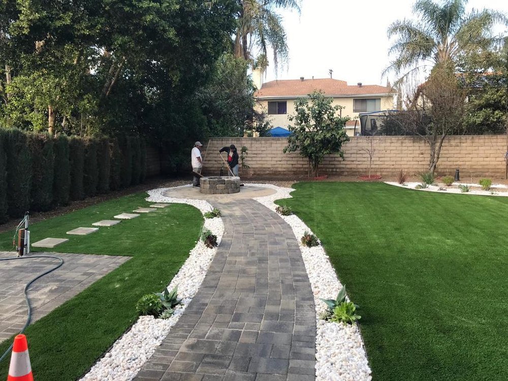 Slide of Messika Develompent