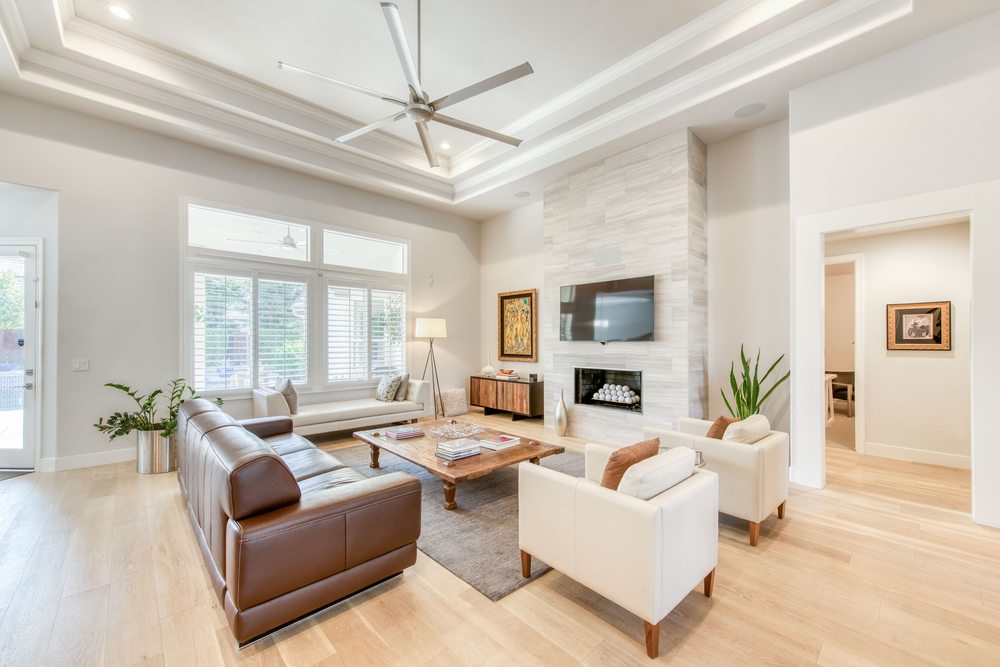 PENNER TEAM REAL ESTATE Updated July 2024 14 Photos 1275 N Willow