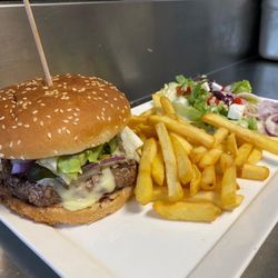 Dan's Burger