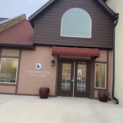 Farmington Eye Care - Front door