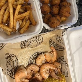 Razzoo's Cajun Cafe - Cajun/Creole Near Me - Round Rock, Texas Razzoo's Cajun Cafe - Cajun/Creole Near Me - Round Rock, Texas