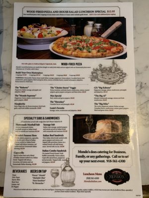 Mondo's Ristorante Italian by null