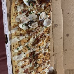 Half occoquan clam half shrimp Louie Half occoquan clam half shrimp Louie