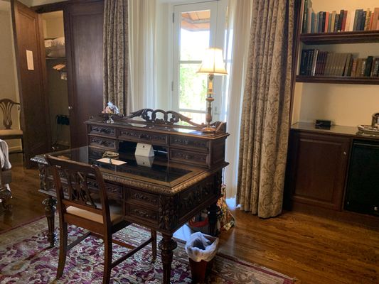 The Willows Historic Palm Springs Inn by null