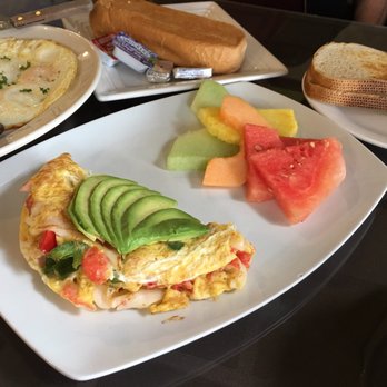 V Boulevard Cafe - Crabmeat omelette with fresh fruit and sourdough toast - Coffee & Tea Near Me - Glendale, California