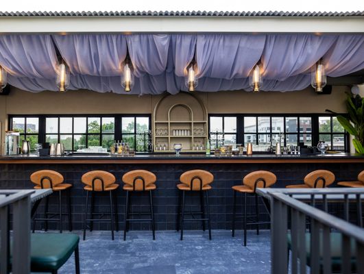 Lunatique Rooftop Bar by null