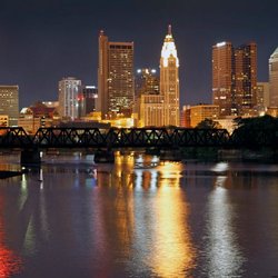 The Boat House - Views of the downtown skyline