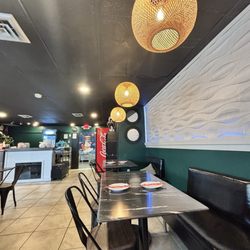 Pho51 - Inside dining