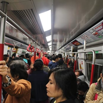 港鐵尖沙咀站 - MTR is very popular, all the time. - Train Stations Near Me - Hong Kong, HK