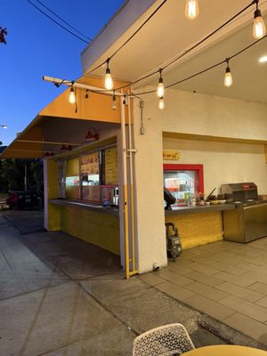 Chick Next Door Hot Chicken by null