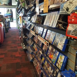 Gamestop - Wall of games